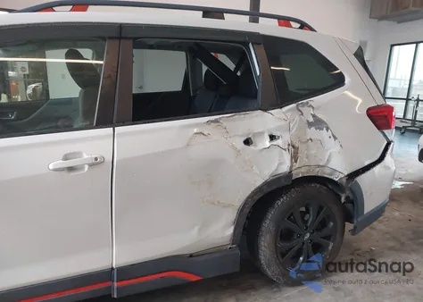 2019 Subaru Forester Sport z USA, uszkodzony, nr VIN JF2SKAKC7KH438679
